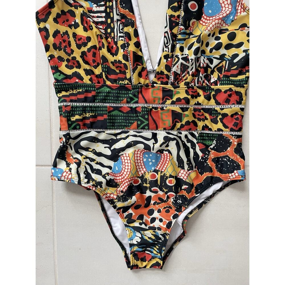 Averie Swim One Piece Swimsuit Harlow Plunge Swimwear Summer Beach - Picture 2 of 11